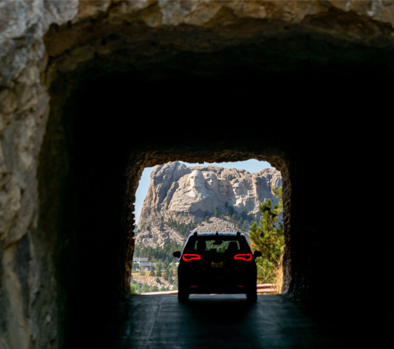 Car tunnel ev america usa rushmore