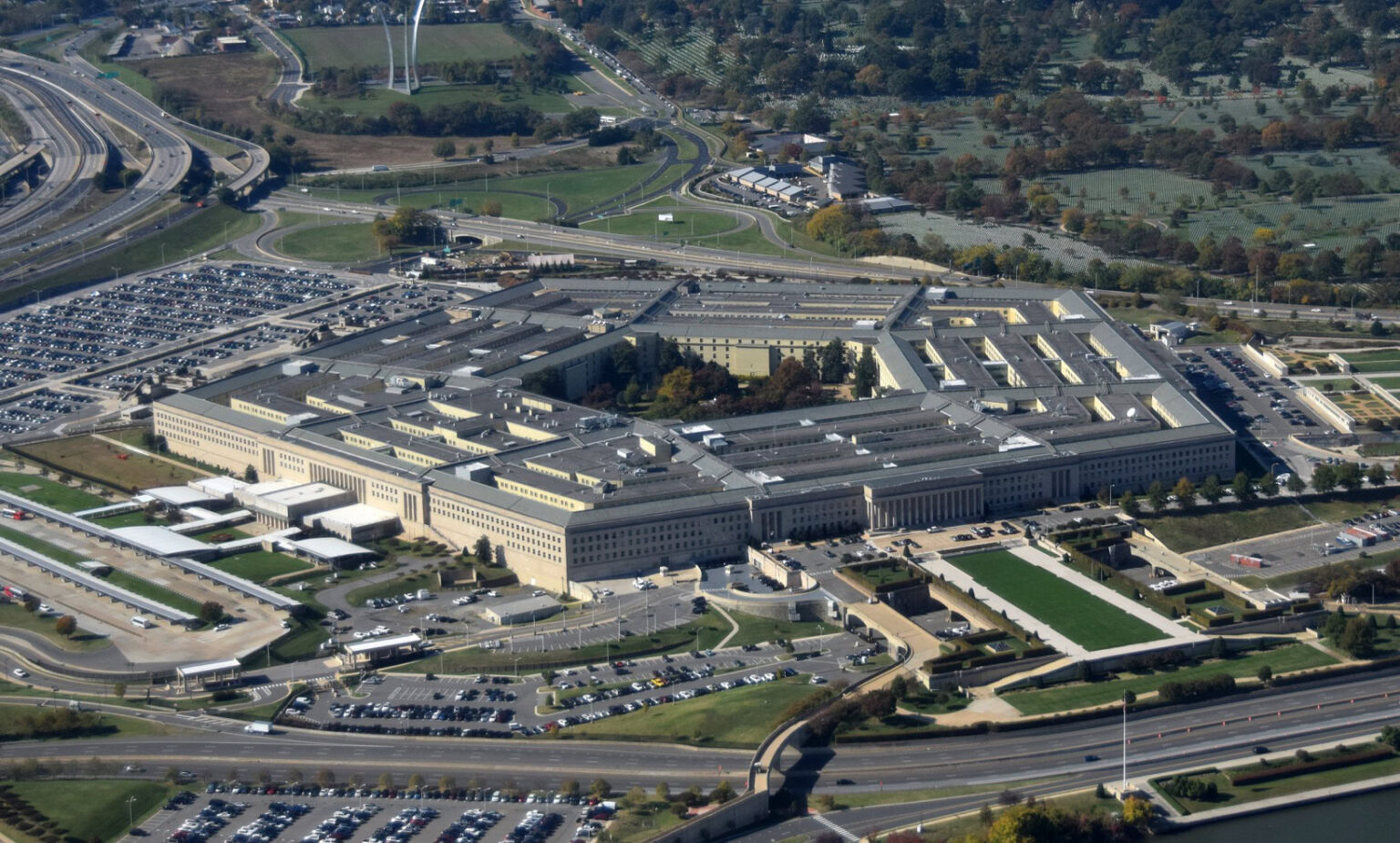 U.S. defense contractors seek second DFARS delay as Pentagon’s $200B ...